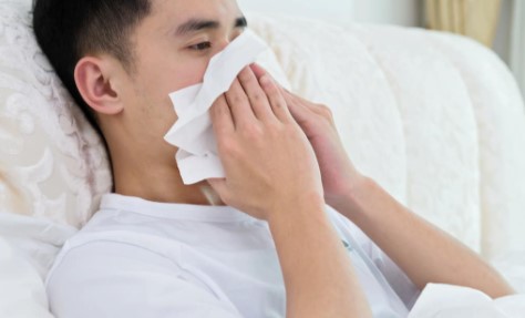 Kenali 10 Ciri-ciri Penyakit Paru-paru Basah